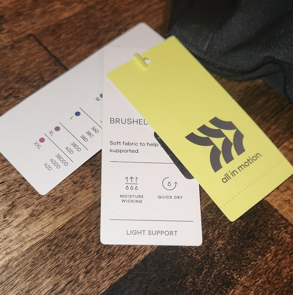 One shoulder All in Motion active top - Picture 4 of 4